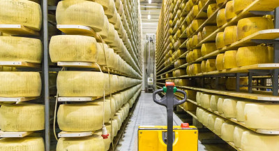 Overaanbod zet Europese zuivelmarkt onder druk