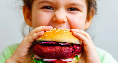 Plantaardige burgers: Hoe stuur je op textuur en smaak?